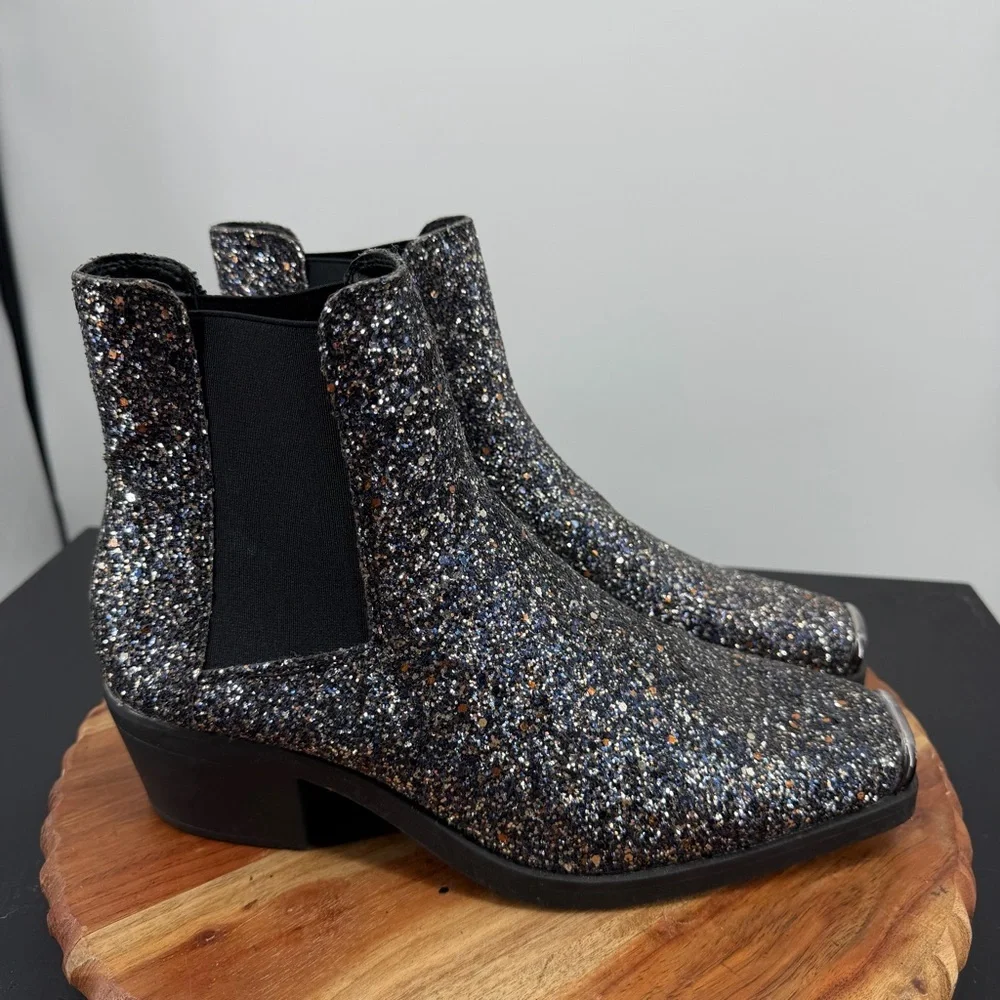 ASOS‎ Glitter square toe Chelsea boots sizeUK 8 US 9 silver blue